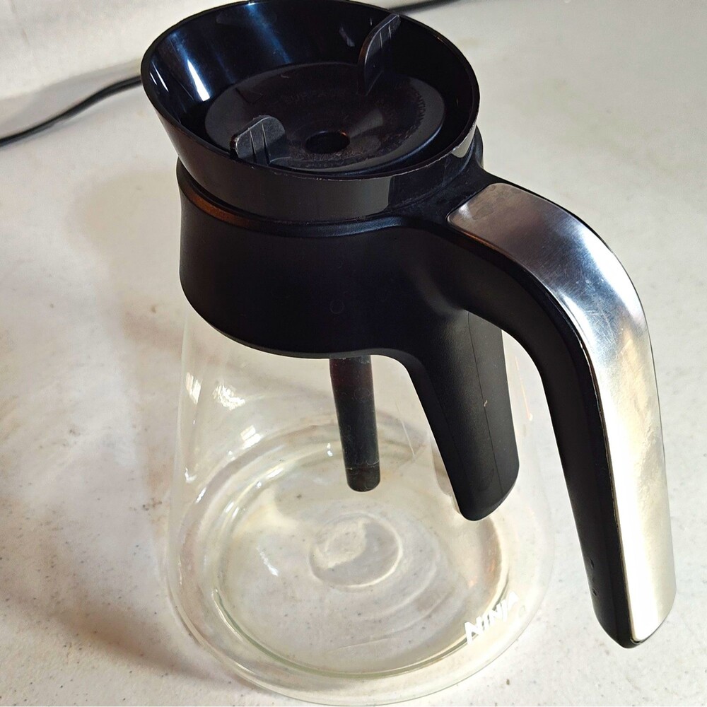 Ninja Glass Coffee Maker Carafe Replacement Pot w/ Black Lid & Handle 1477